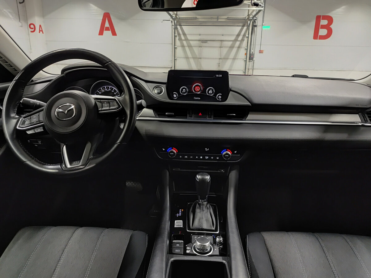 Купить Mazda 6 с пробегом. Фото: #13
