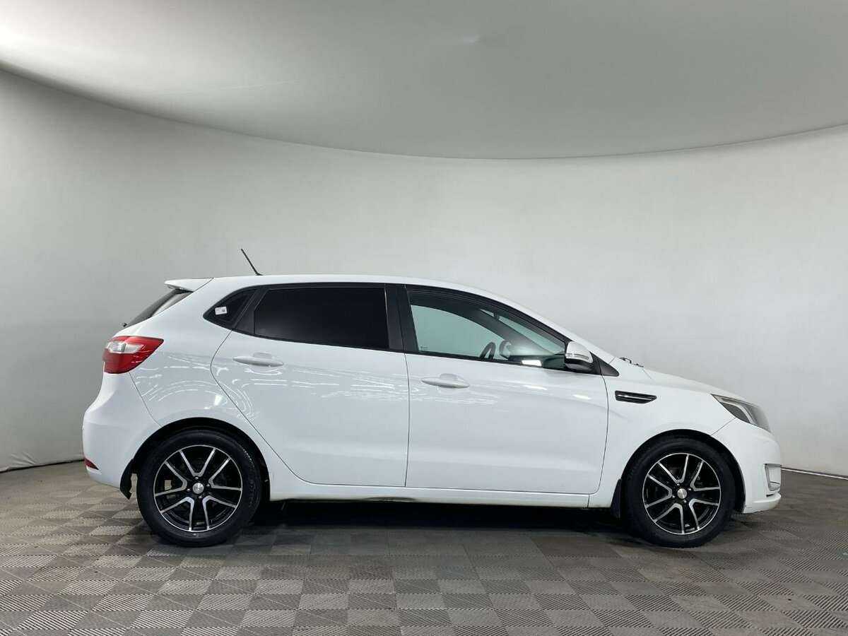 Купить Kia Rio с пробегом. Фото: #3