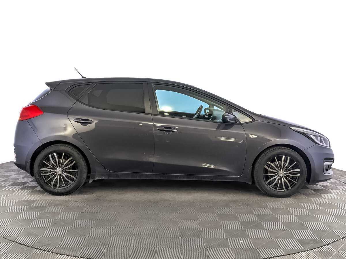 Купить Kia Ceed с пробегом. Фото: #3