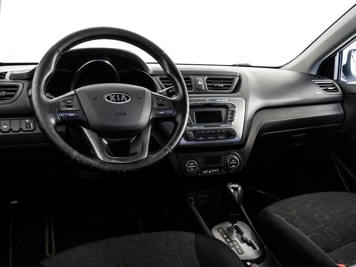 Купить Kia Rio с пробегом. Фото: #8