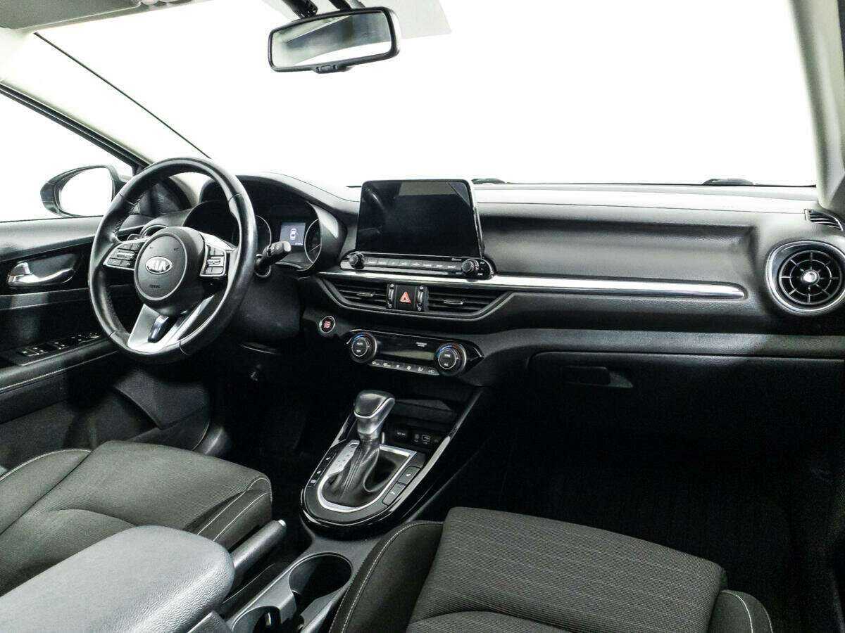 Купить Kia Cerato с пробегом. Фото: #8