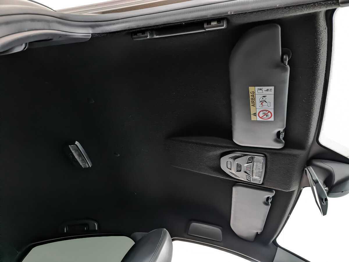 Купить Lada (ВАЗ) Vesta с пробегом. Фото: #17