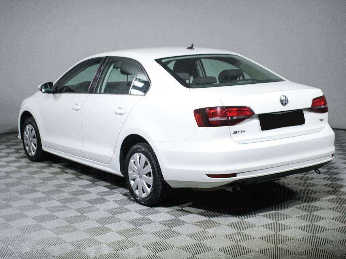 Купить Volkswagen Jetta с пробегом. Фото: #6