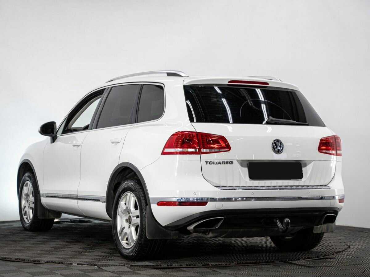 Купить Volkswagen Touareg с пробегом. Фото: #5