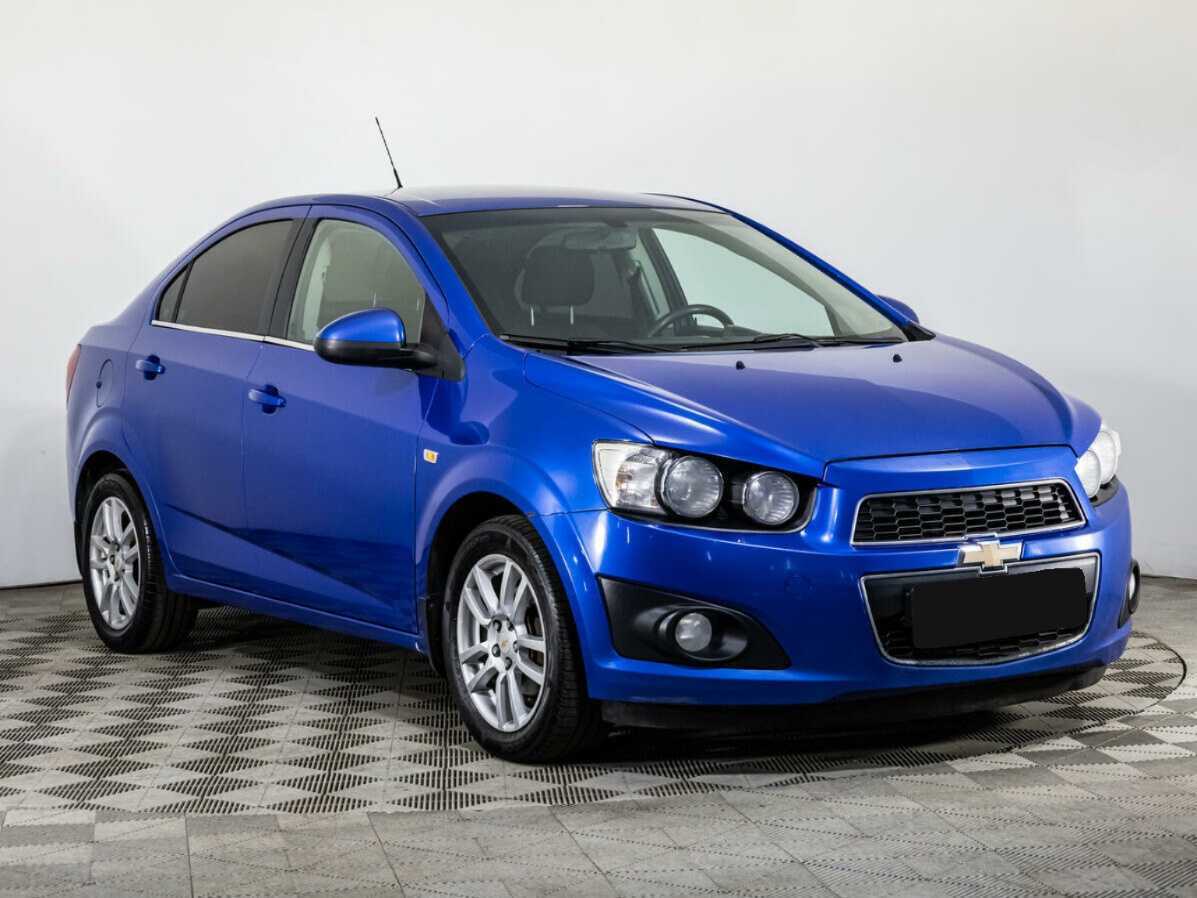 Купить Chevrolet Aveo с пробегом. Фото: #2
