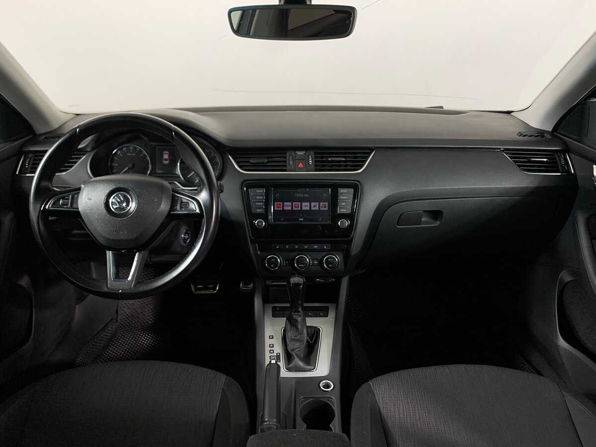Купить Skoda Octavia с пробегом. Фото: #12
