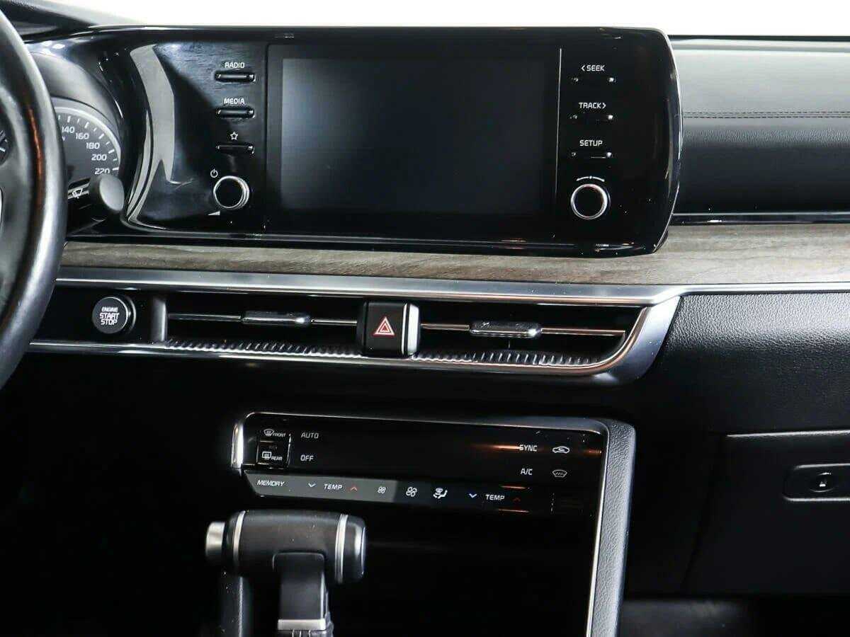 Купить Kia K5 с пробегом. Фото: #10