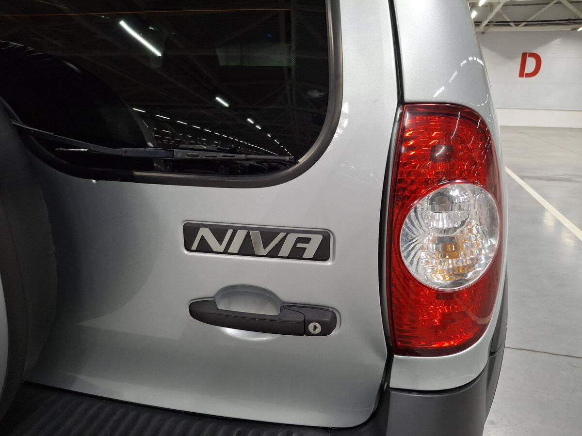 Купить Chevrolet Niva с пробегом. Фото: #8