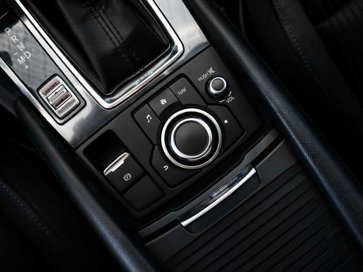 Купить Mazda 6 с пробегом. Фото: #9