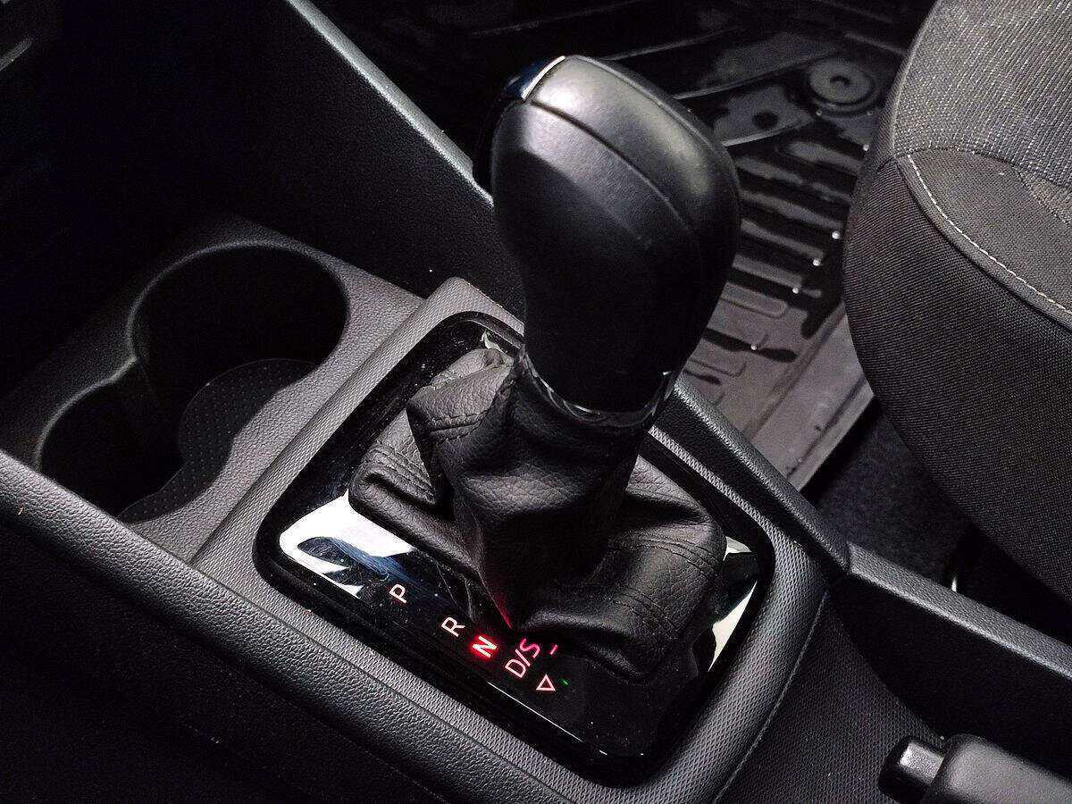 Купить Volkswagen Polo с пробегом. Фото: #12