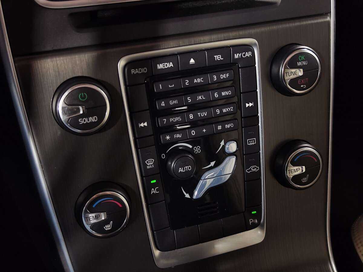 Купить Volvo S60 с пробегом. Фото: #12