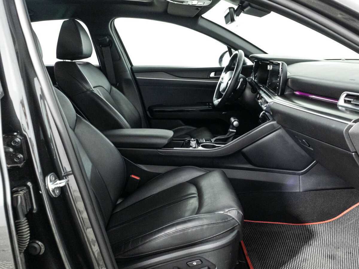 Купить Kia K5 с пробегом. Фото: #14