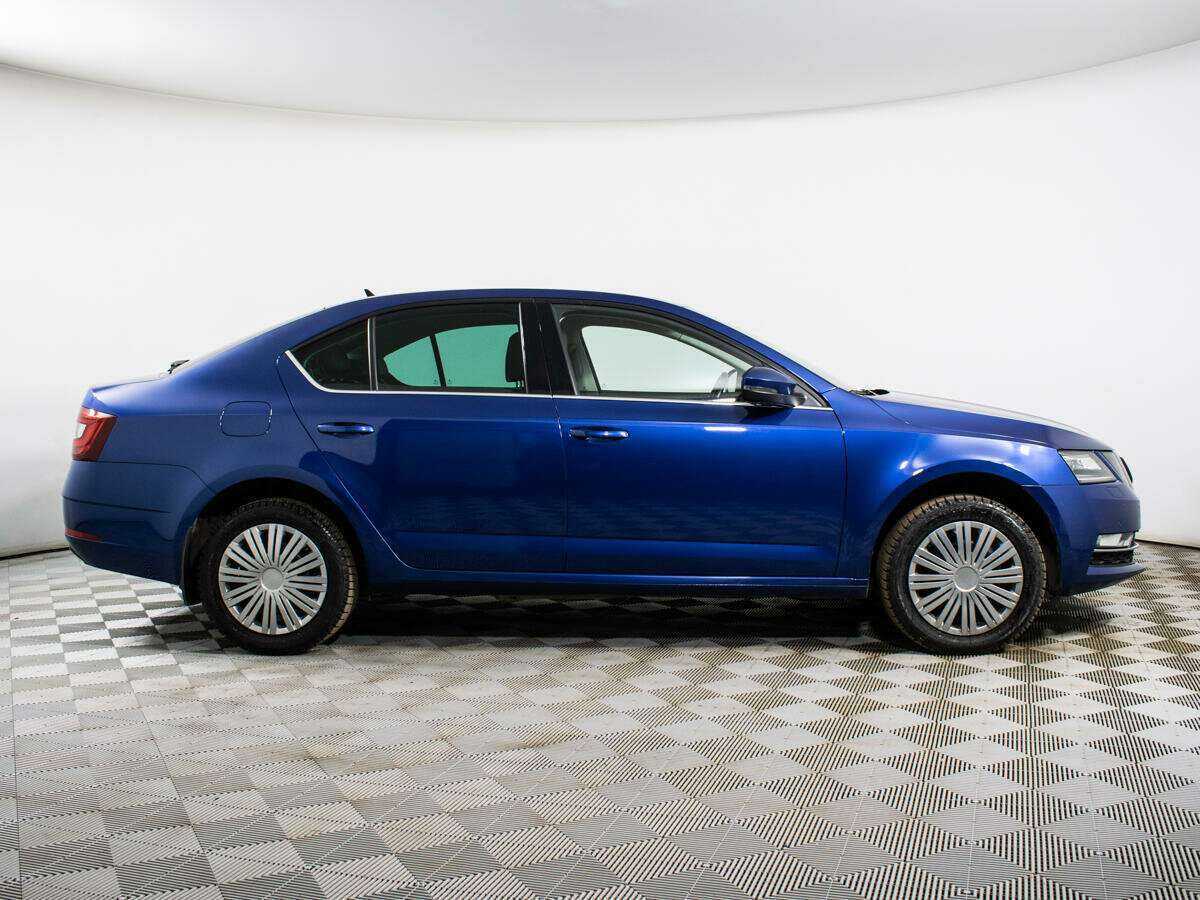 Купить Skoda Octavia с пробегом. Фото: #3