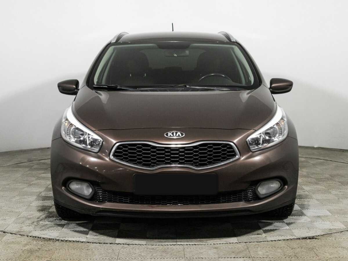Купить Kia Ceed с пробегом. Фото: #1