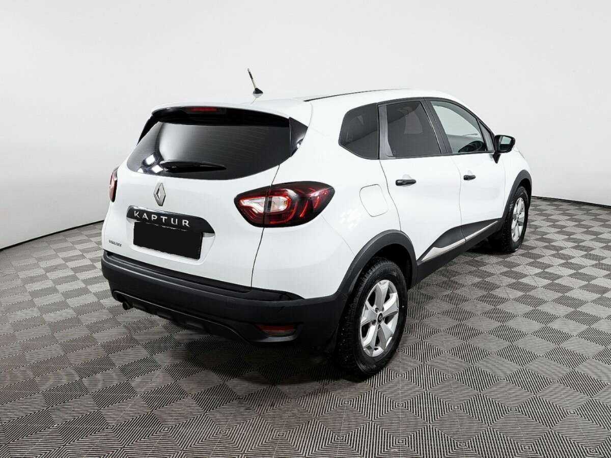 Купить Renault Kaptur с пробегом. Фото: #3