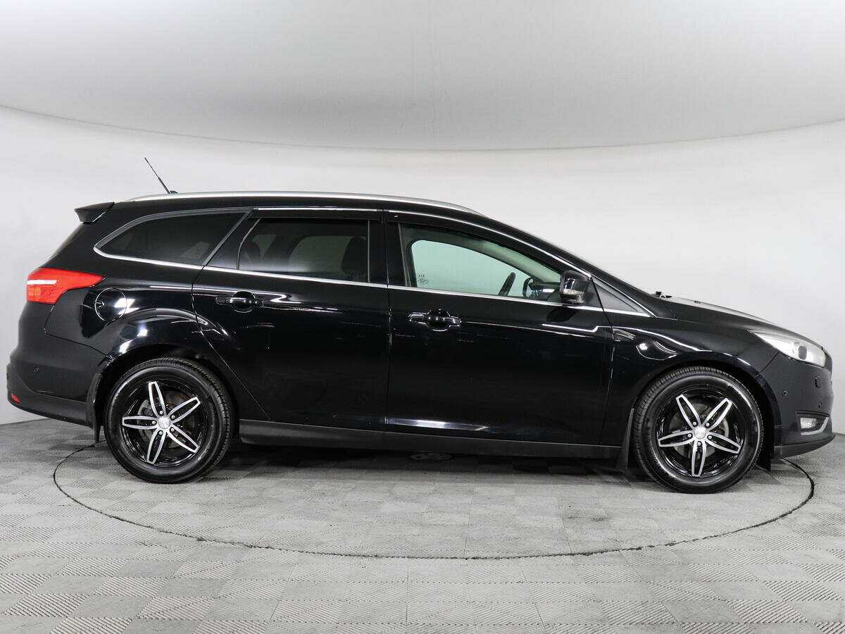 Купить Ford Focus с пробегом. Фото: #3