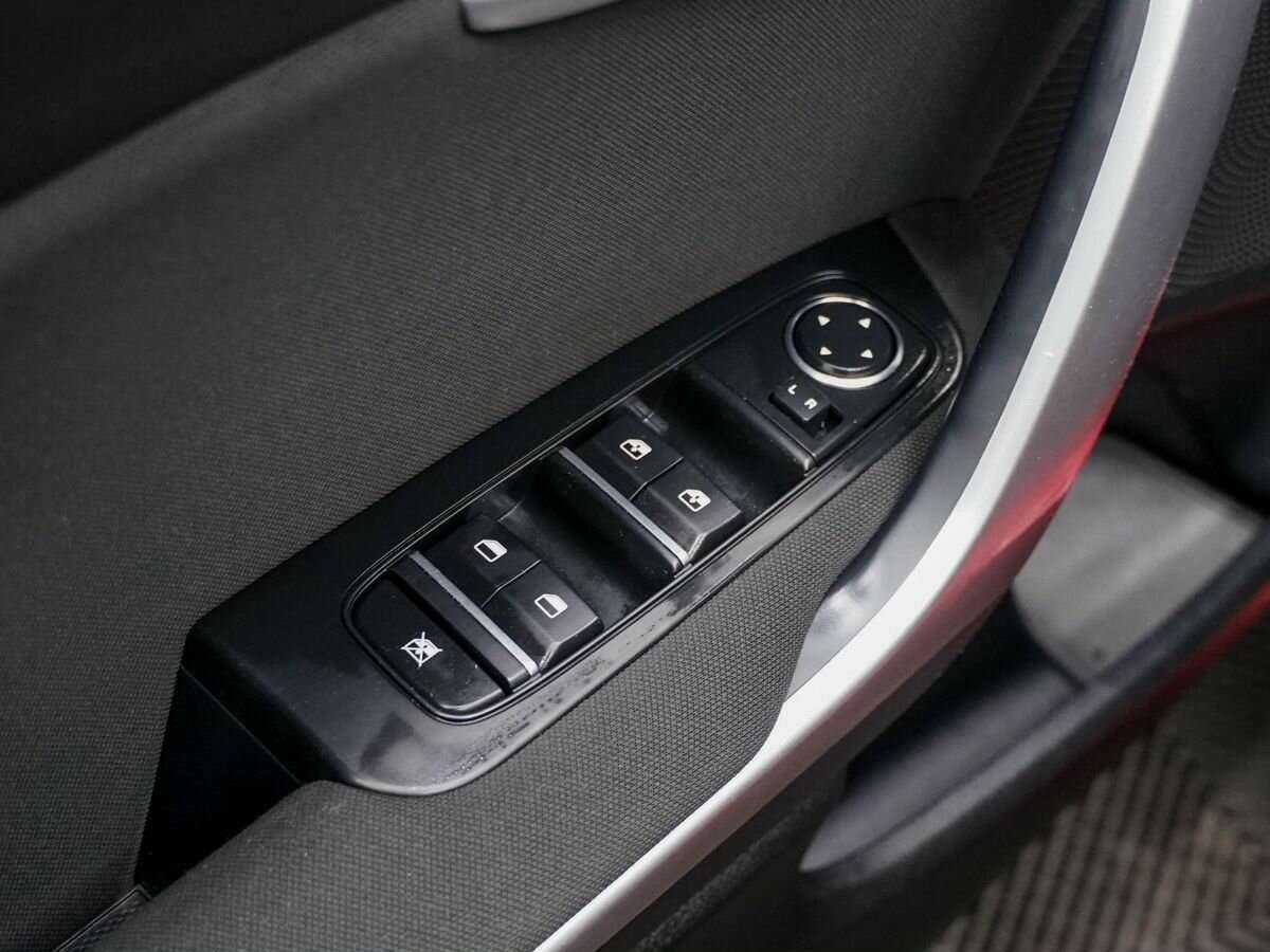 Купить Kia Ceed с пробегом. Фото: #14