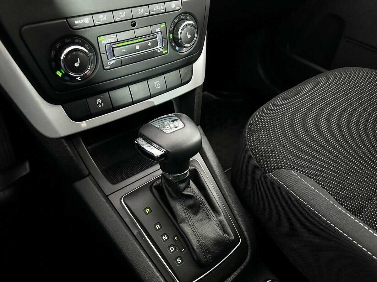 Купить Skoda Yeti с пробегом. Фото: #13