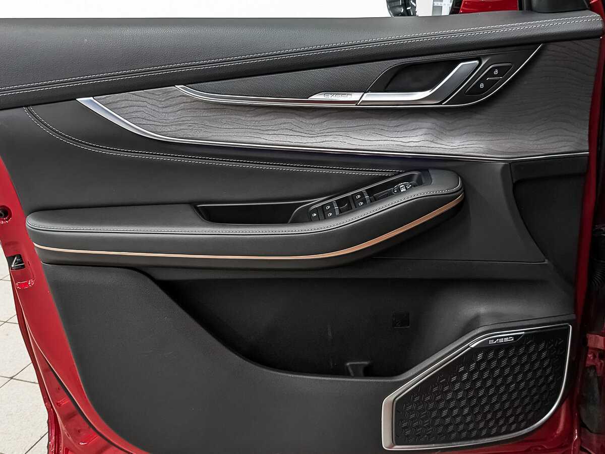 Купить EXEED LX с пробегом. Фото: #15