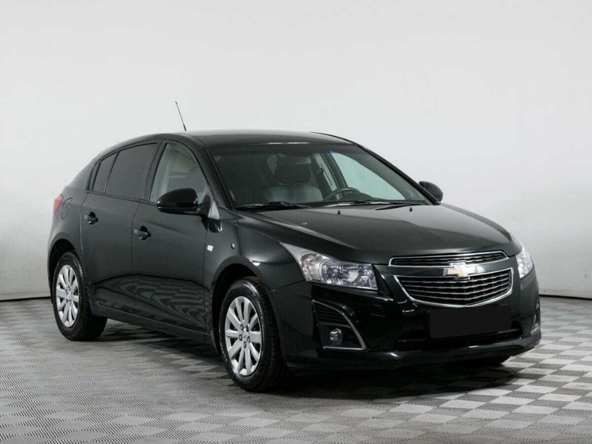 Купить Chevrolet Cruze с пробегом. Фото: #2