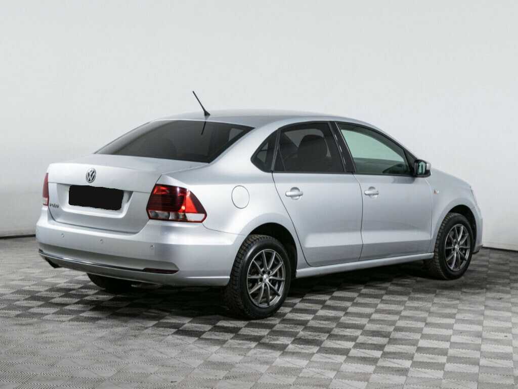 Купить Volkswagen Polo с пробегом. Фото: #3