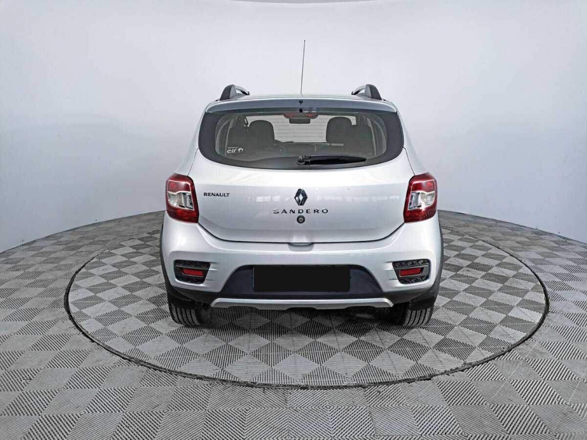 Купить Renault Sandero с пробегом. Фото: #5