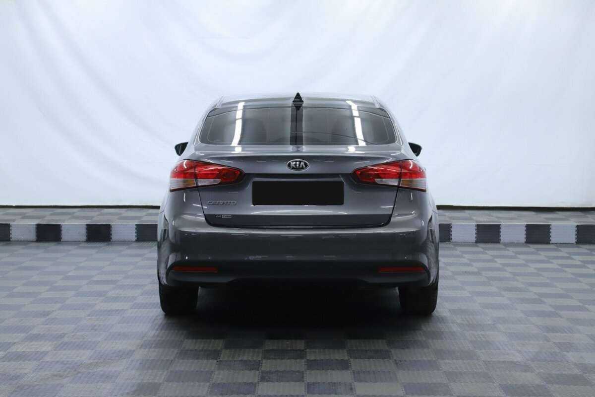 Купить Kia Cerato с пробегом. Фото: #5