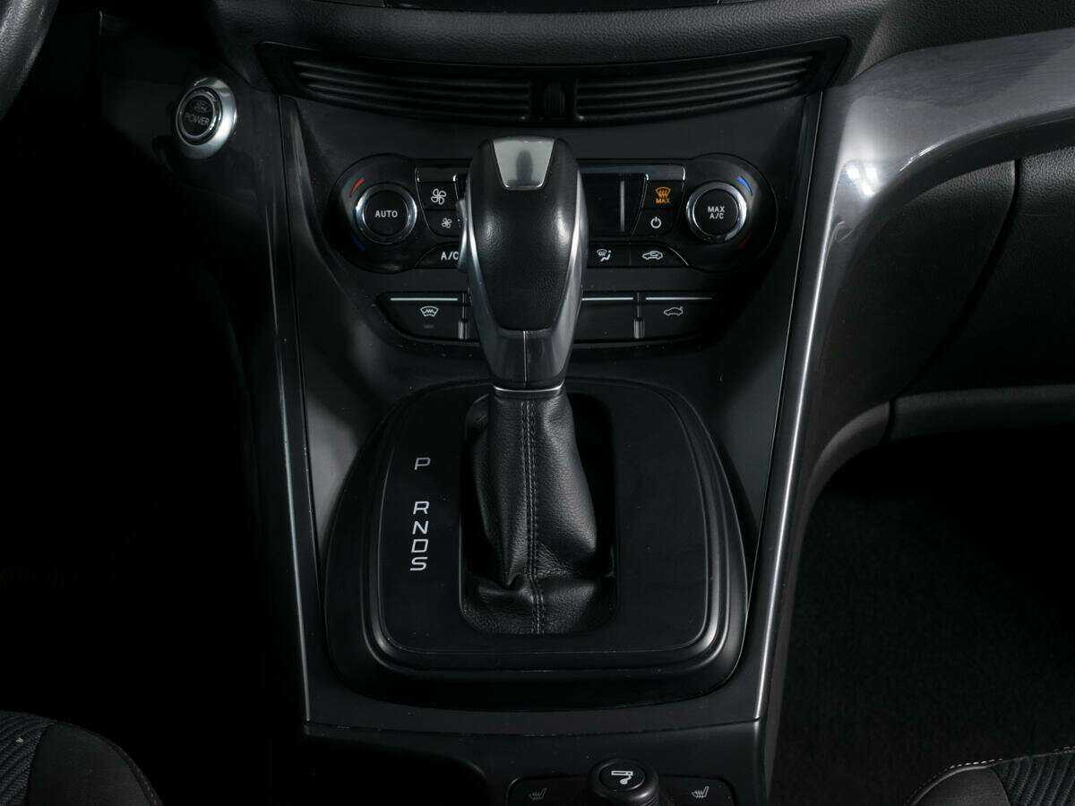 Купить Ford Kuga с пробегом. Фото: #12