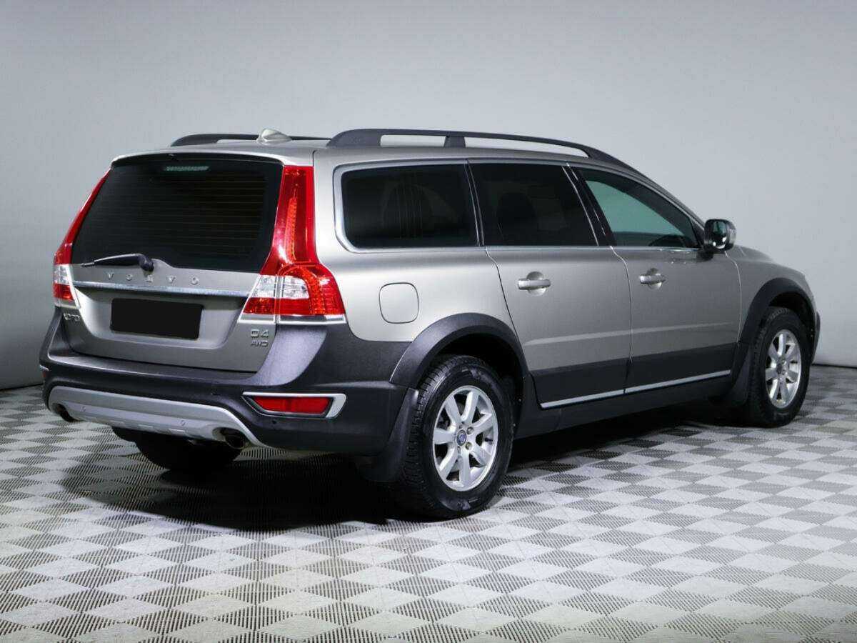 Купить Volvo XC70 с пробегом. Фото: #3