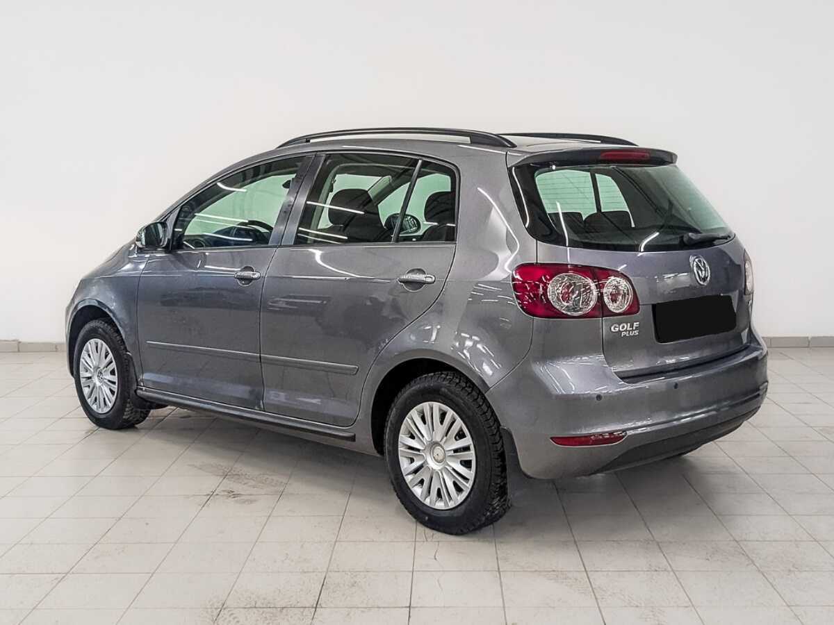 Купить Volkswagen Golf Plus с пробегом. Фото: #6