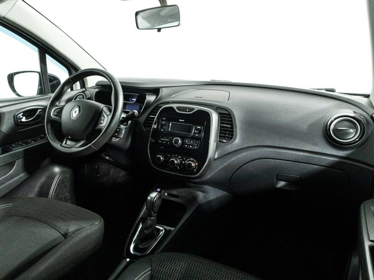Купить Renault Kaptur с пробегом. Фото: #8