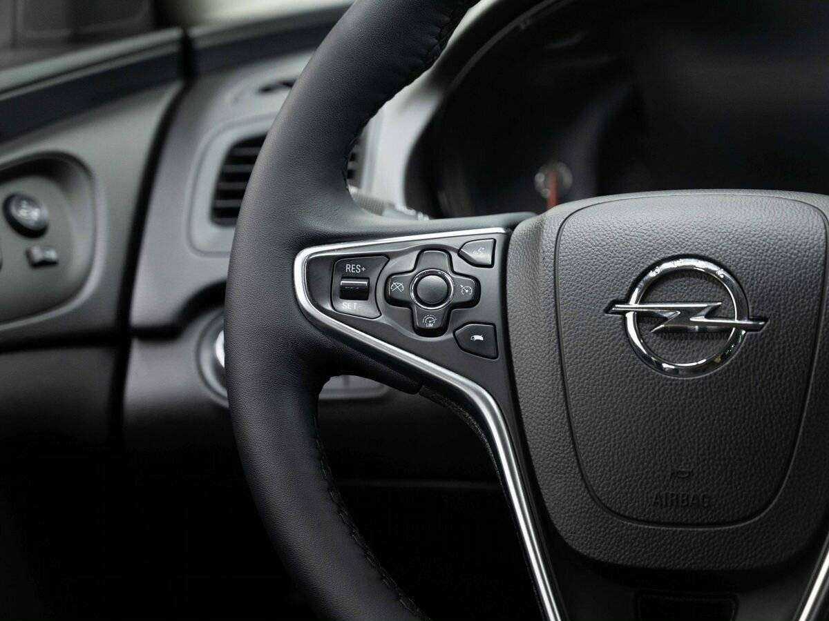 Купить Opel Insignia с пробегом. Фото: #18