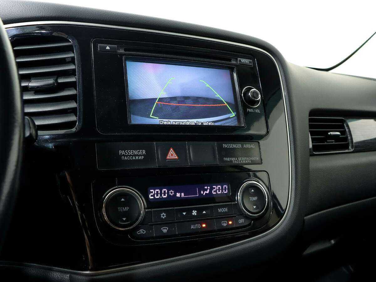 Купить Mitsubishi Outlander с пробегом. Фото: #13