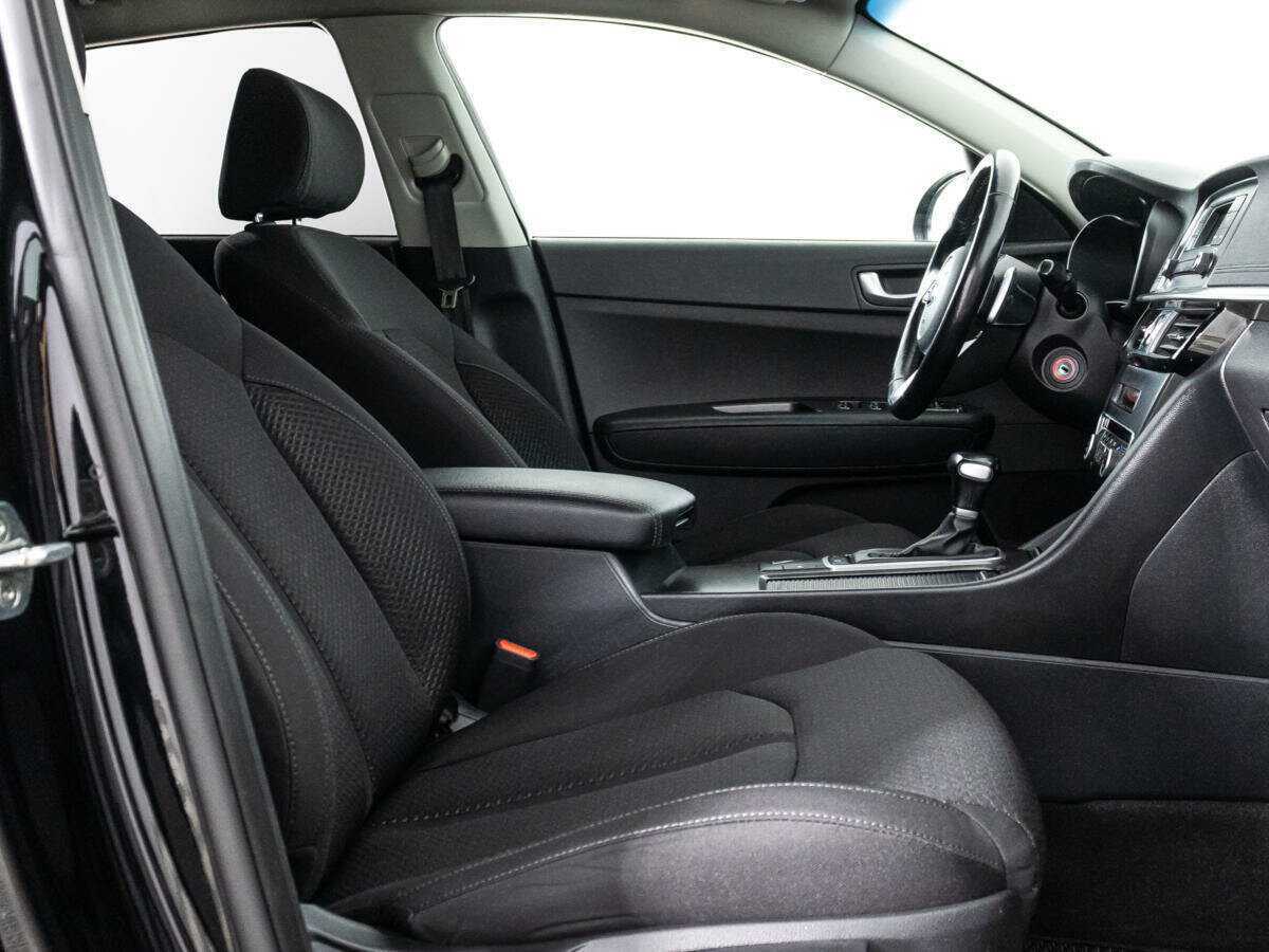 Купить Kia Optima с пробегом. Фото: #14