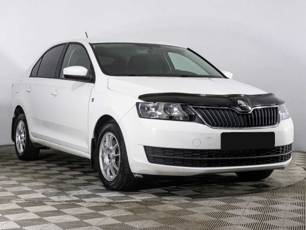Купить Skoda Rapid с пробегом. Фото: #2