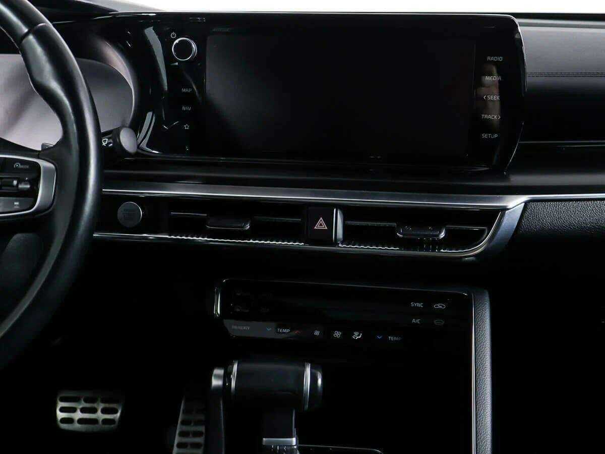 Купить Kia K5 с пробегом. Фото: #11