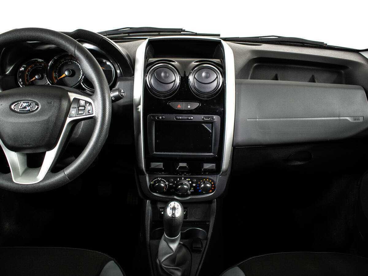 Купить Lada (ВАЗ) Largus с пробегом. Фото: #10