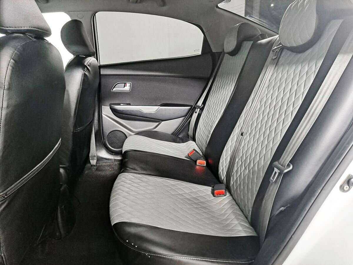 Купить Kia Rio с пробегом. Фото: #7