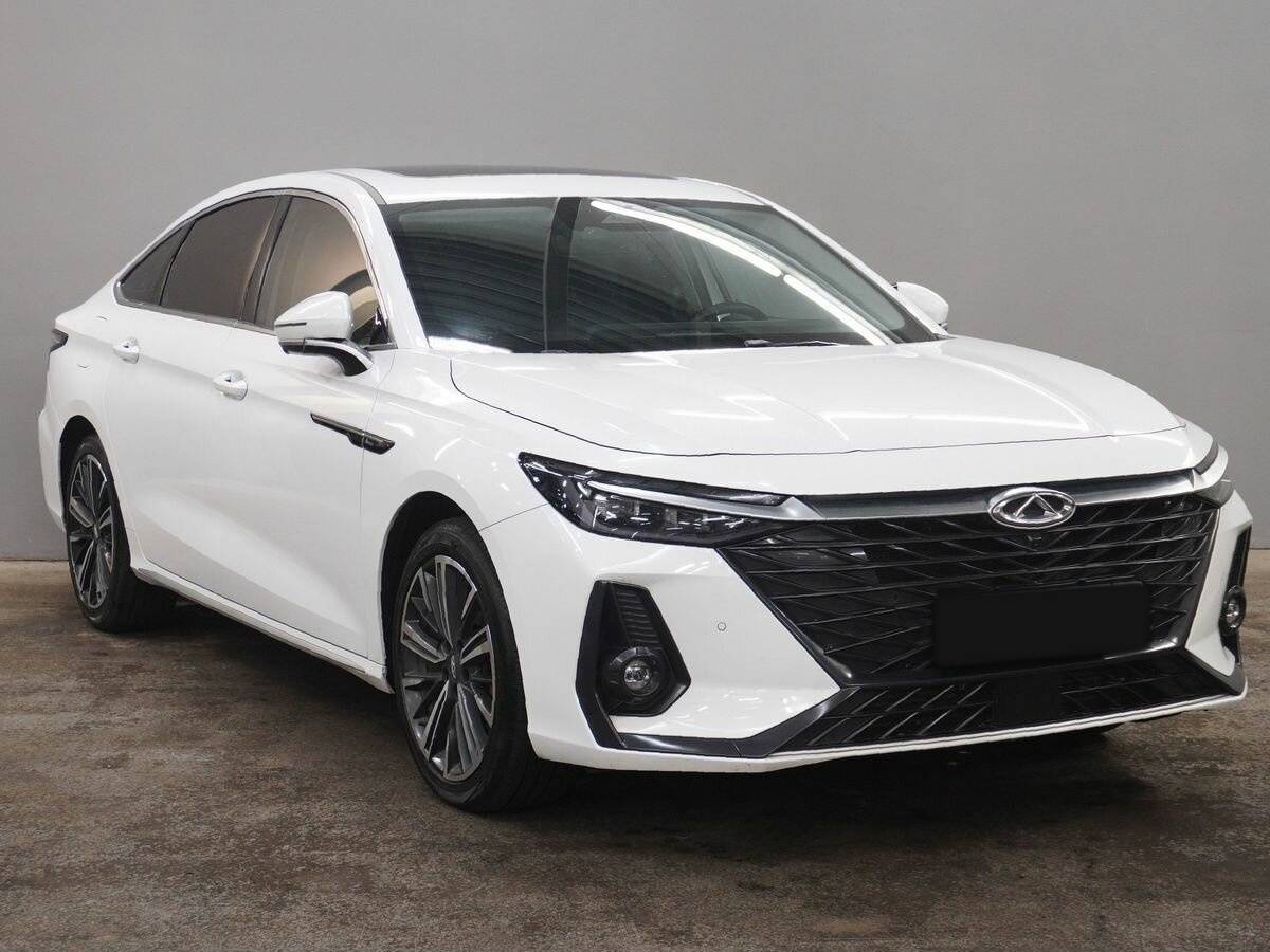 Купить Chery Arrizo 8 с пробегом. Фото: #2