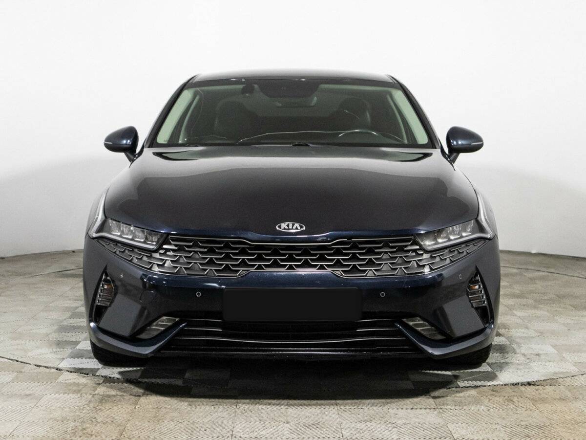 Купить Kia K5 с пробегом. Фото: #1