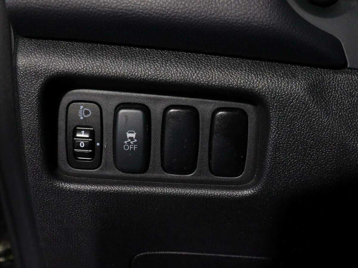 Купить Mitsubishi ASX с пробегом. Фото: #14