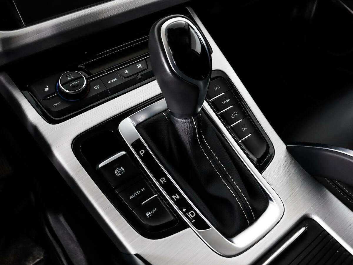 Купить Geely Atlas с пробегом. Фото: #8