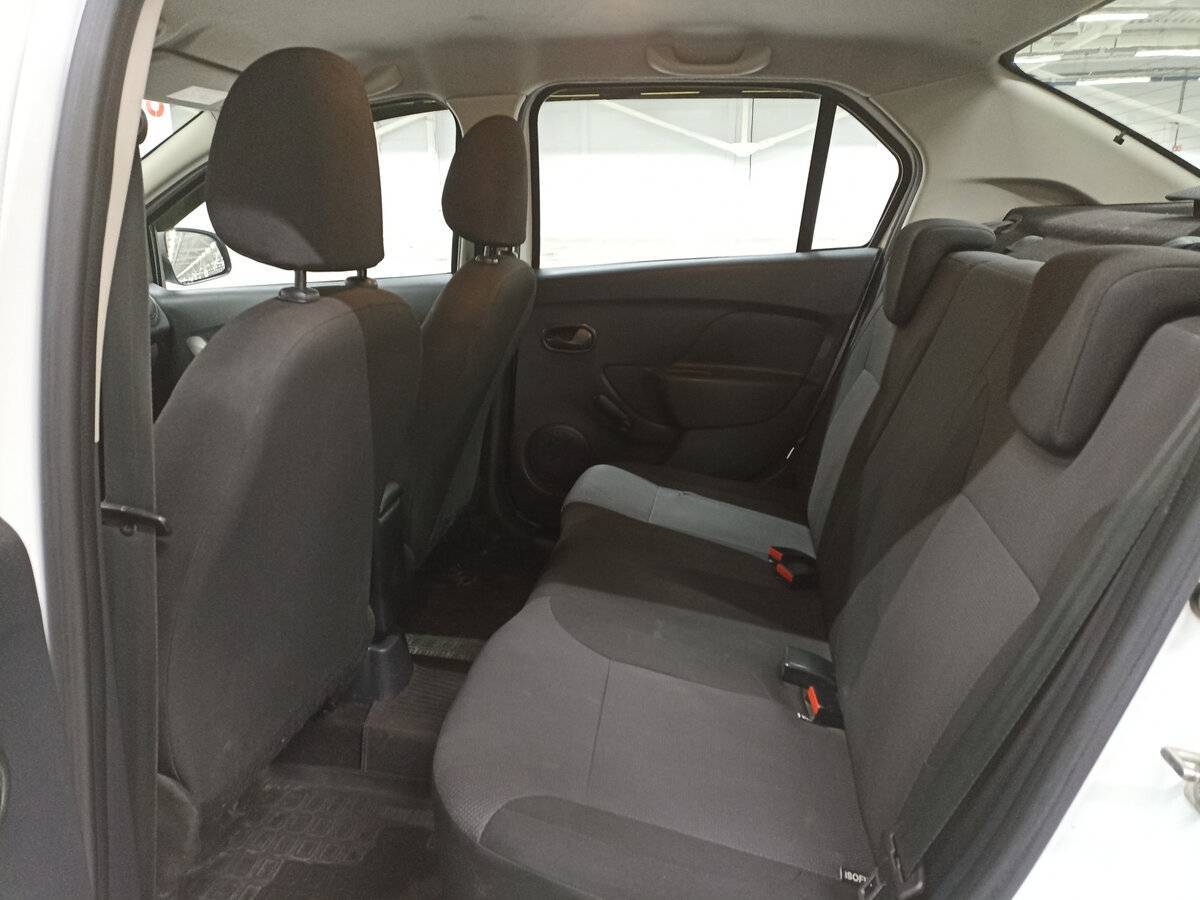Купить Renault Logan с пробегом. Фото: #11