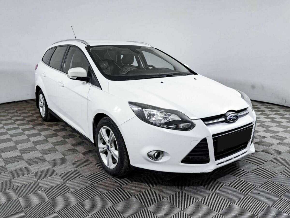 Купить Ford Focus с пробегом. Фото: #2