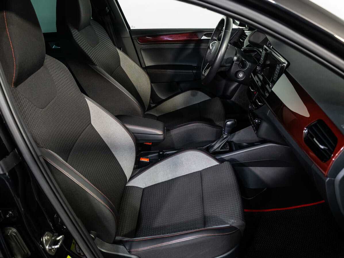 Купить Volkswagen Polo с пробегом. Фото: #7