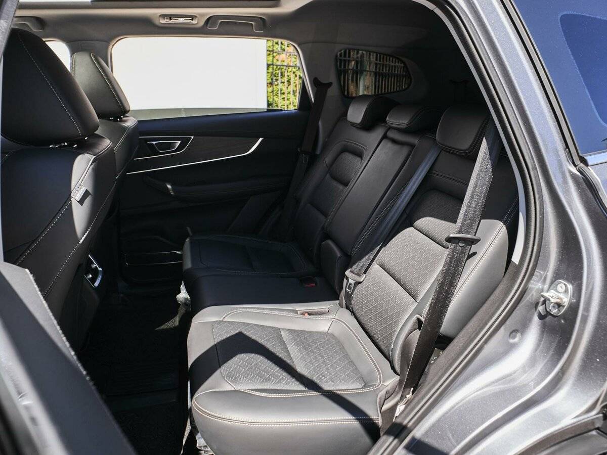 Купить Chery Tiggo 8 с пробегом. Фото: #12