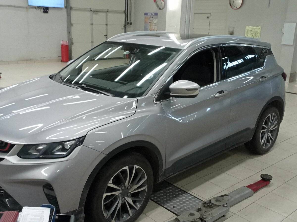 Купить Geely Coolray с пробегом. Посмотреть фото
