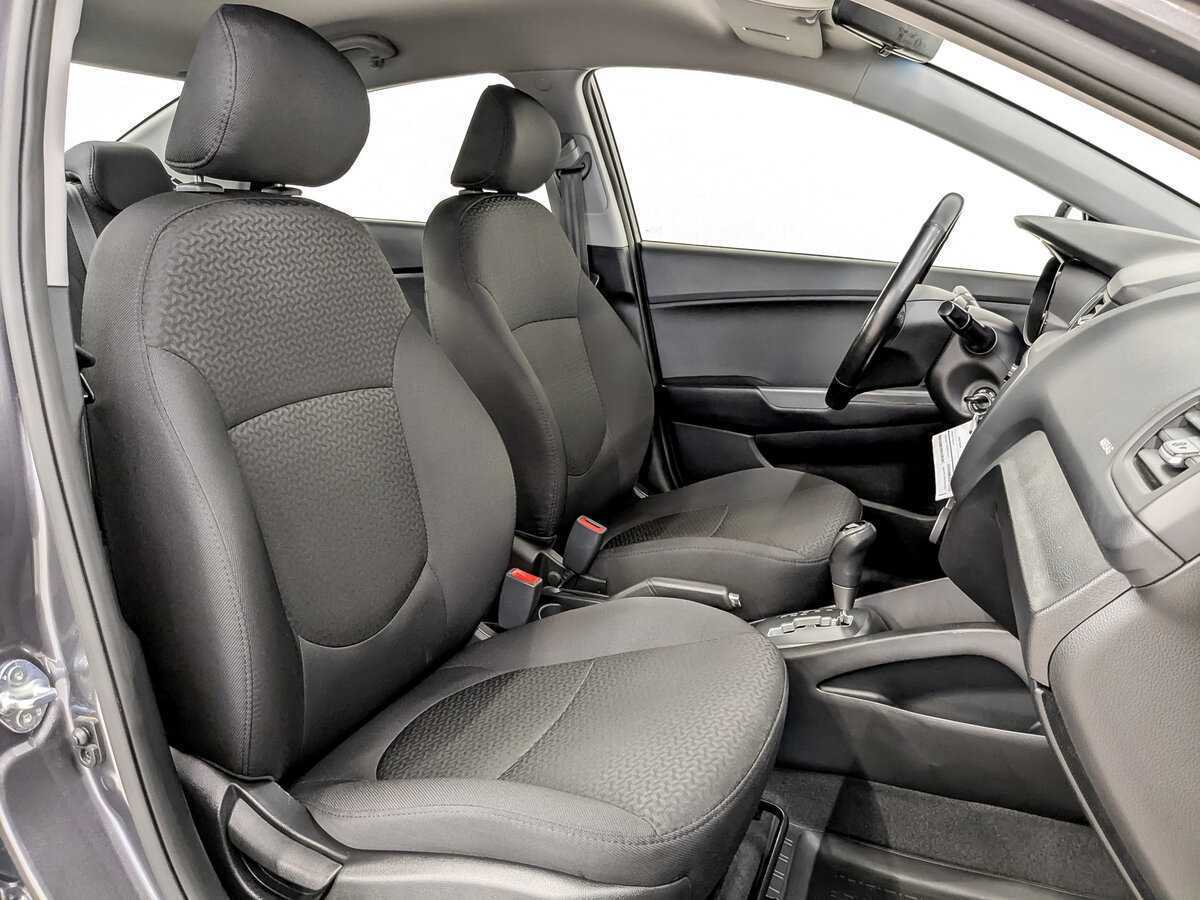 Купить Kia Rio с пробегом. Фото: #19