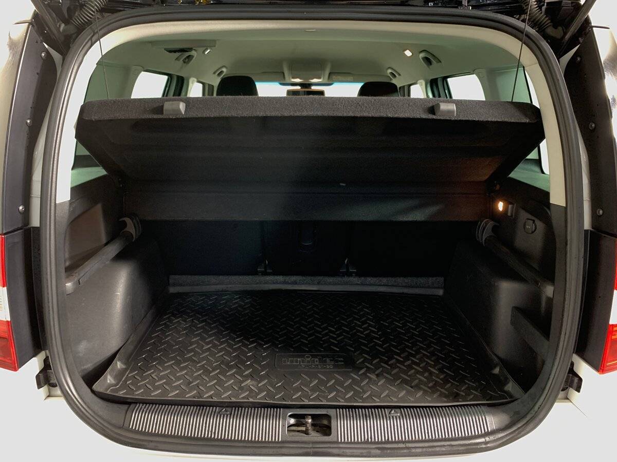 Купить Skoda Yeti с пробегом. Фото: #18