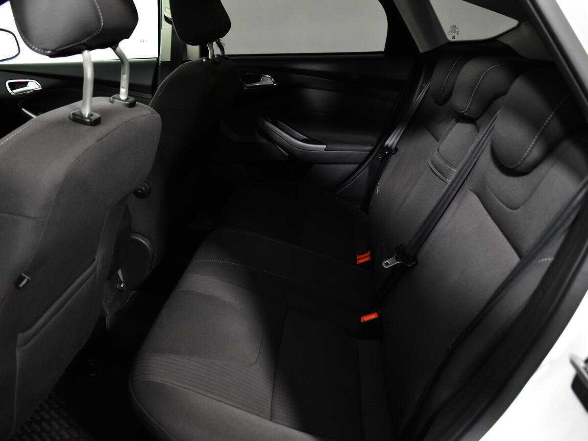 Купить Ford Focus с пробегом. Фото: #7